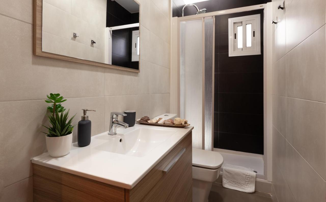 Penthouse In Sagrada Familia Apartment Barcelona Exterior photo